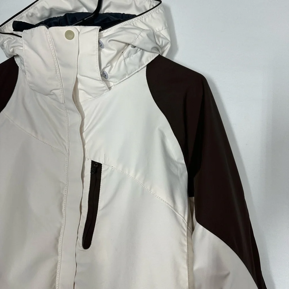 #2696 Columbia ski jacket size small